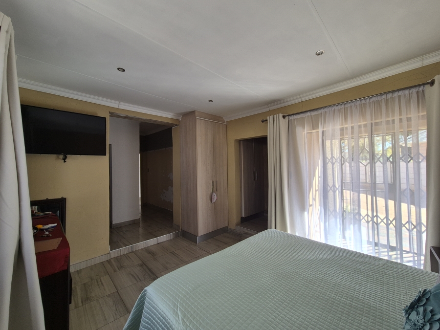 3 Bedroom Property for Sale in Stilfontein North West